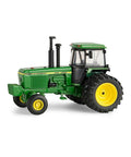 Tractor Toy 1/64 Scale A7811