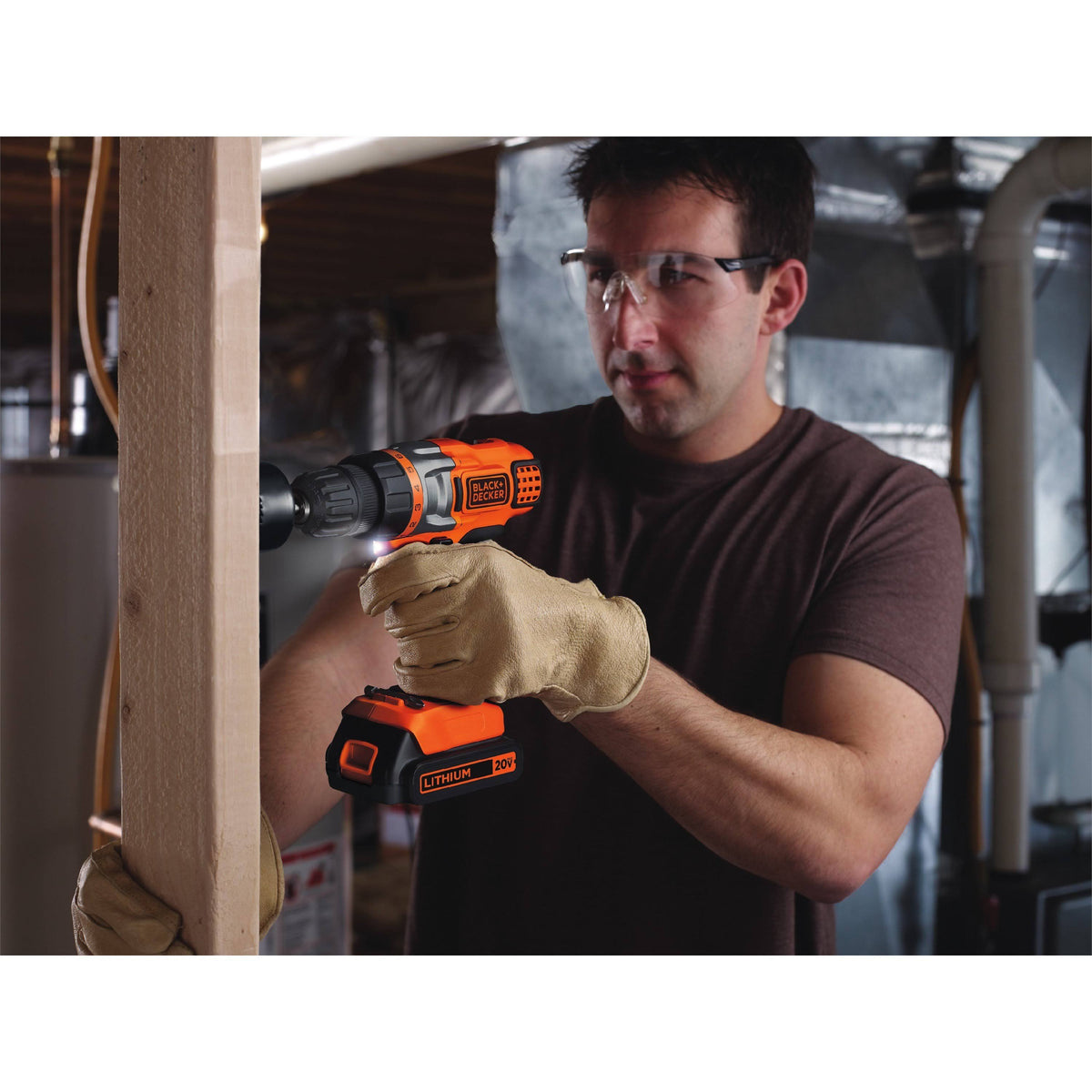 20-Volt Max Lithium-Ion Drill/Driver and Circular Saw Kit Y304403