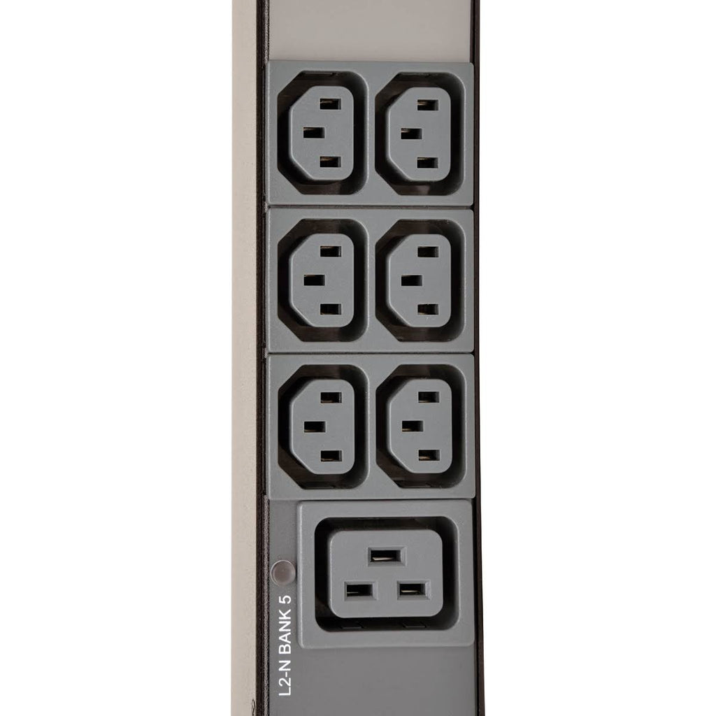 PDU 3-Phase Metered 220/230V 22.2kW 32A IEC309 36 C13 D56023