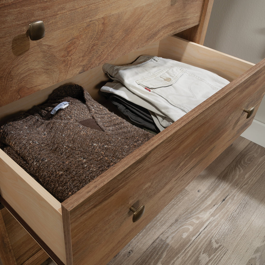 4 Drawer Dresser O1671