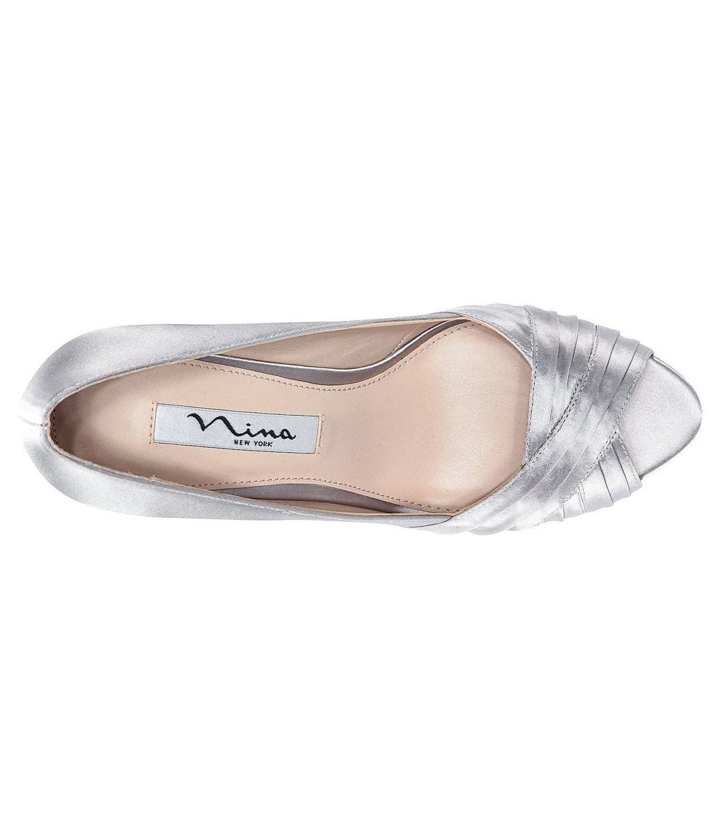 Silver Satin Pump V8183