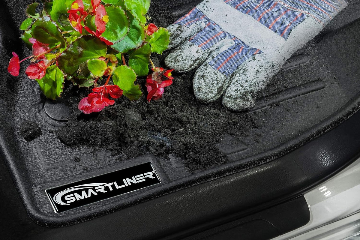 Black Cargo Trunk Liner Floor Mat H898900