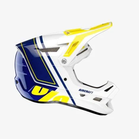 100% Aircraft Composite Helmet E281639