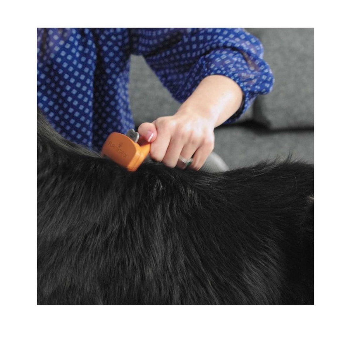Deshedding Tool Medium Long Hair K635835