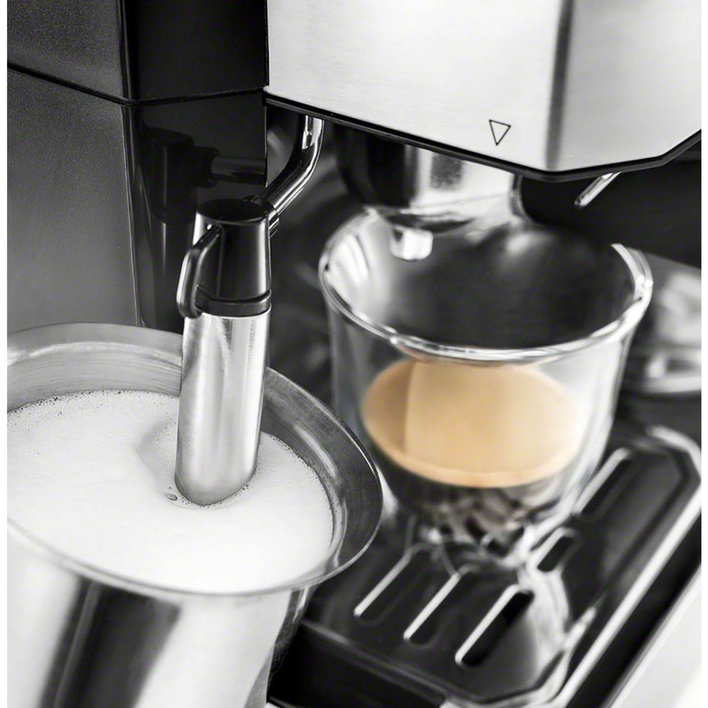 All-in-One Cappuccino, Espresso and Coffee Maker L712