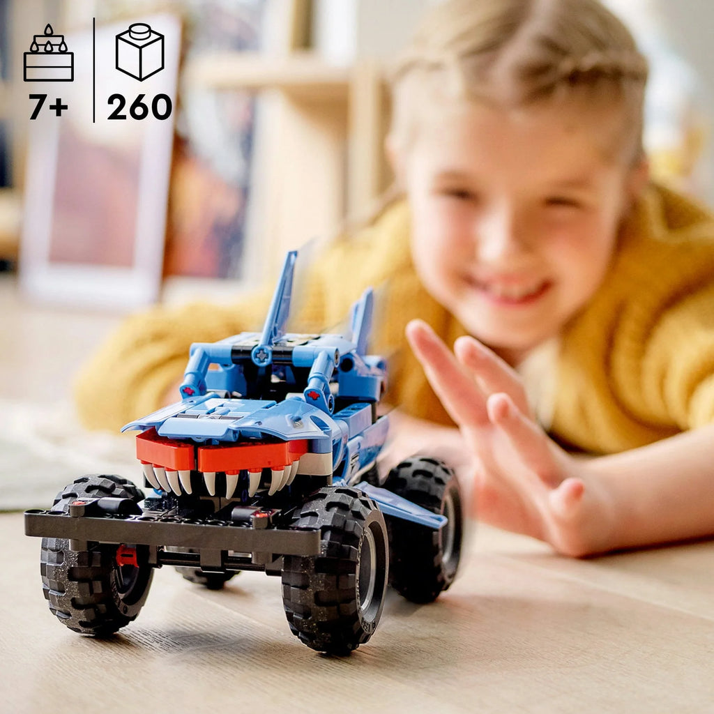 Pull Back Shark Truck to Car Toy 2 in 1 T3575