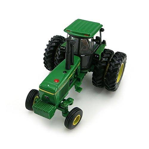 Tractor Toy 1/64 Scale A7811