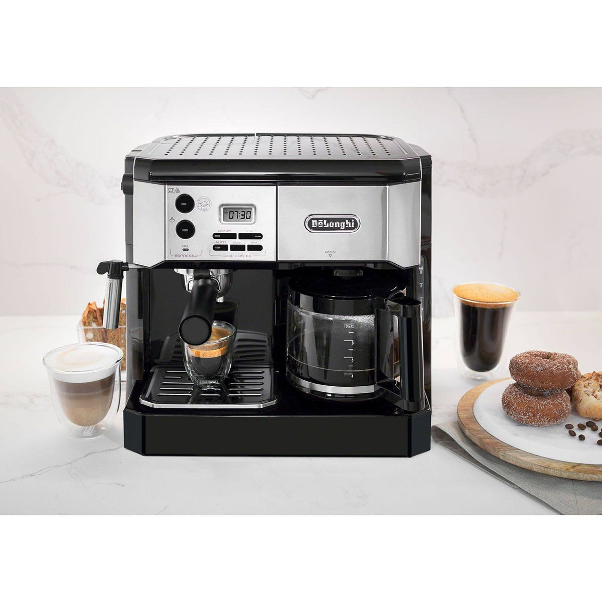 All-in-One Cappuccino, Espresso and Coffee Maker L712