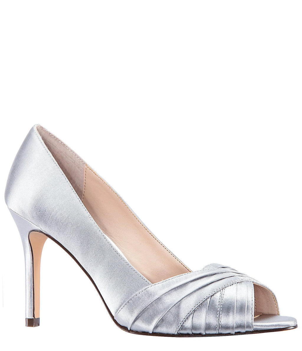 Silver Satin Pump V8183