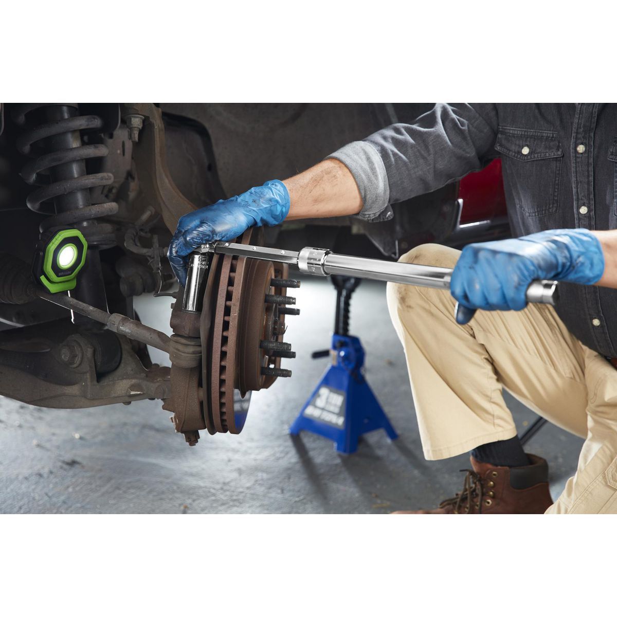 1/2 in. Drive Extendable Breaker Bar D6223