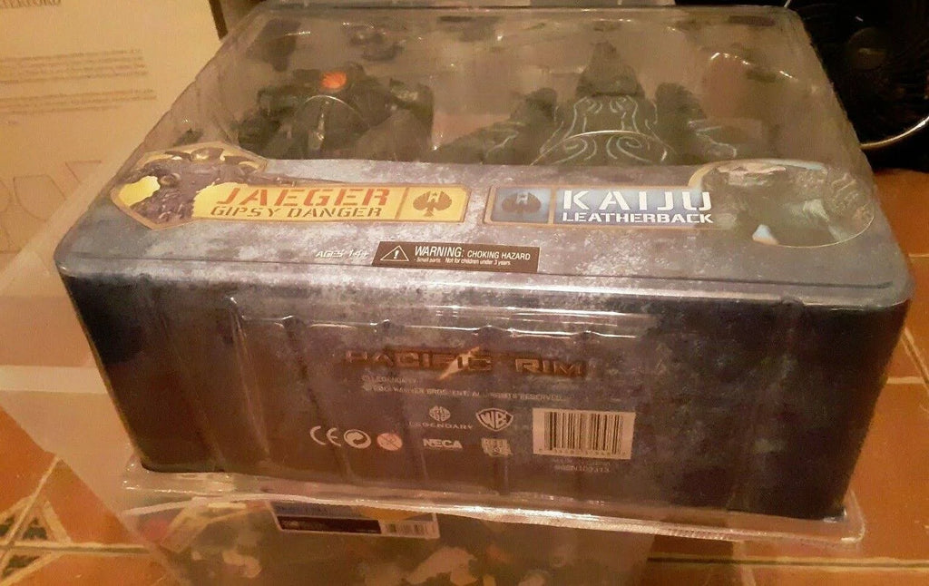 Battle Damaged Action Figure 2-Packs W9778